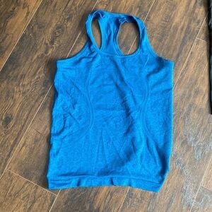 Swiftly tech size 8 green/ blue​